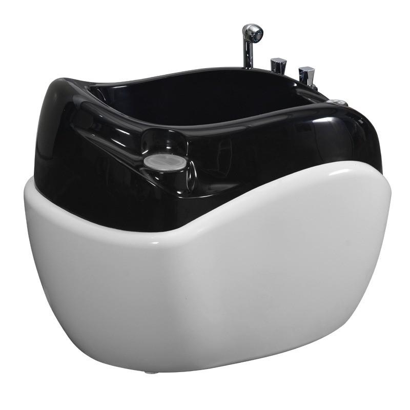 咿蕾娃婴儿游泳馆